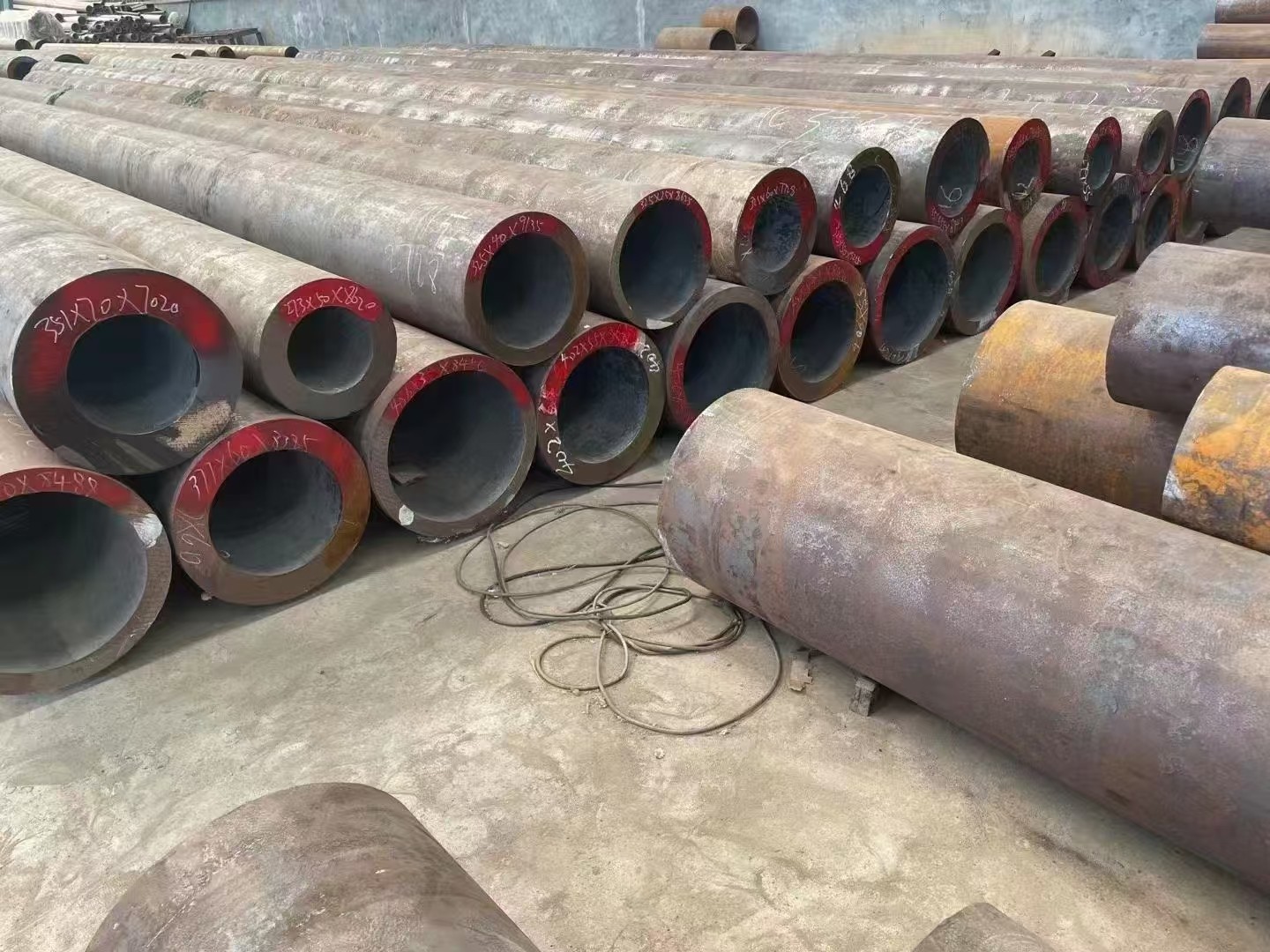 绵阳市无缝钢管切割定尺切割加工不锈钢方矩管 - 厂家
